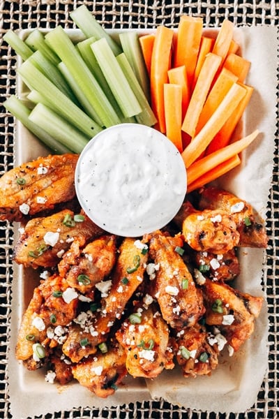 healthy game day appetizers Oven-Baked Chicken Wings for the healthy super bowl appetizer recipes round up